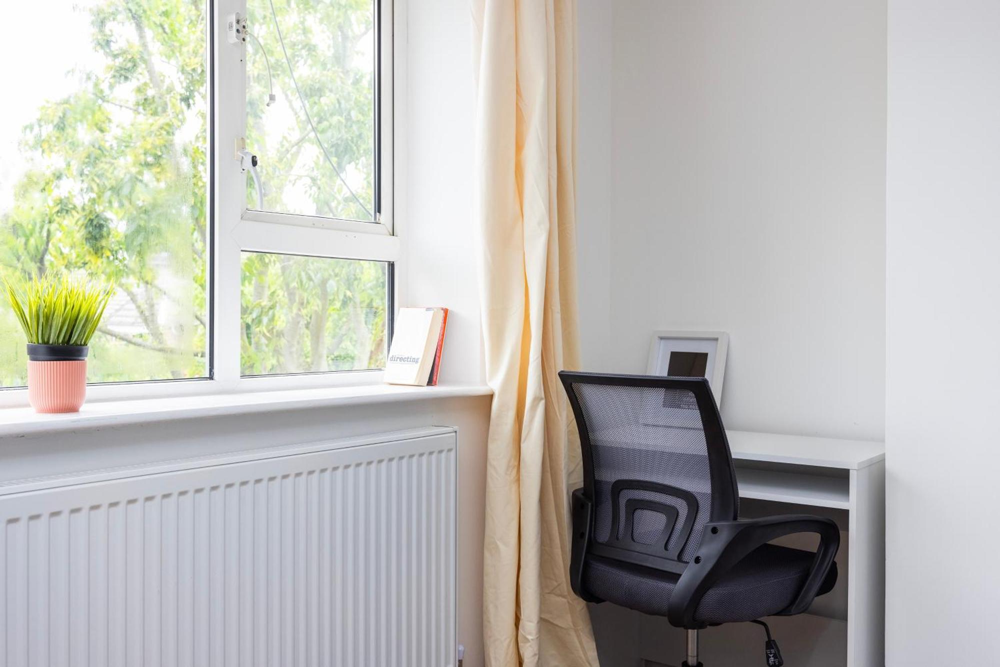 Excel O2 Stunning Large 3 Bedroom Apartment With Balcony London Exteriör bild